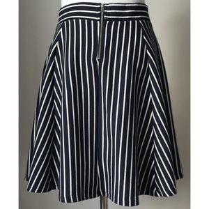 Divided Skirts - Divided Stripe A-Line Skirt Divided Skirts - Divided Stripe A-Line Skirt